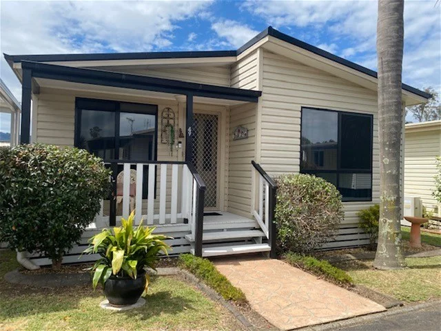 49/278-280 Princes Highway, Bomaderry NSW 2541