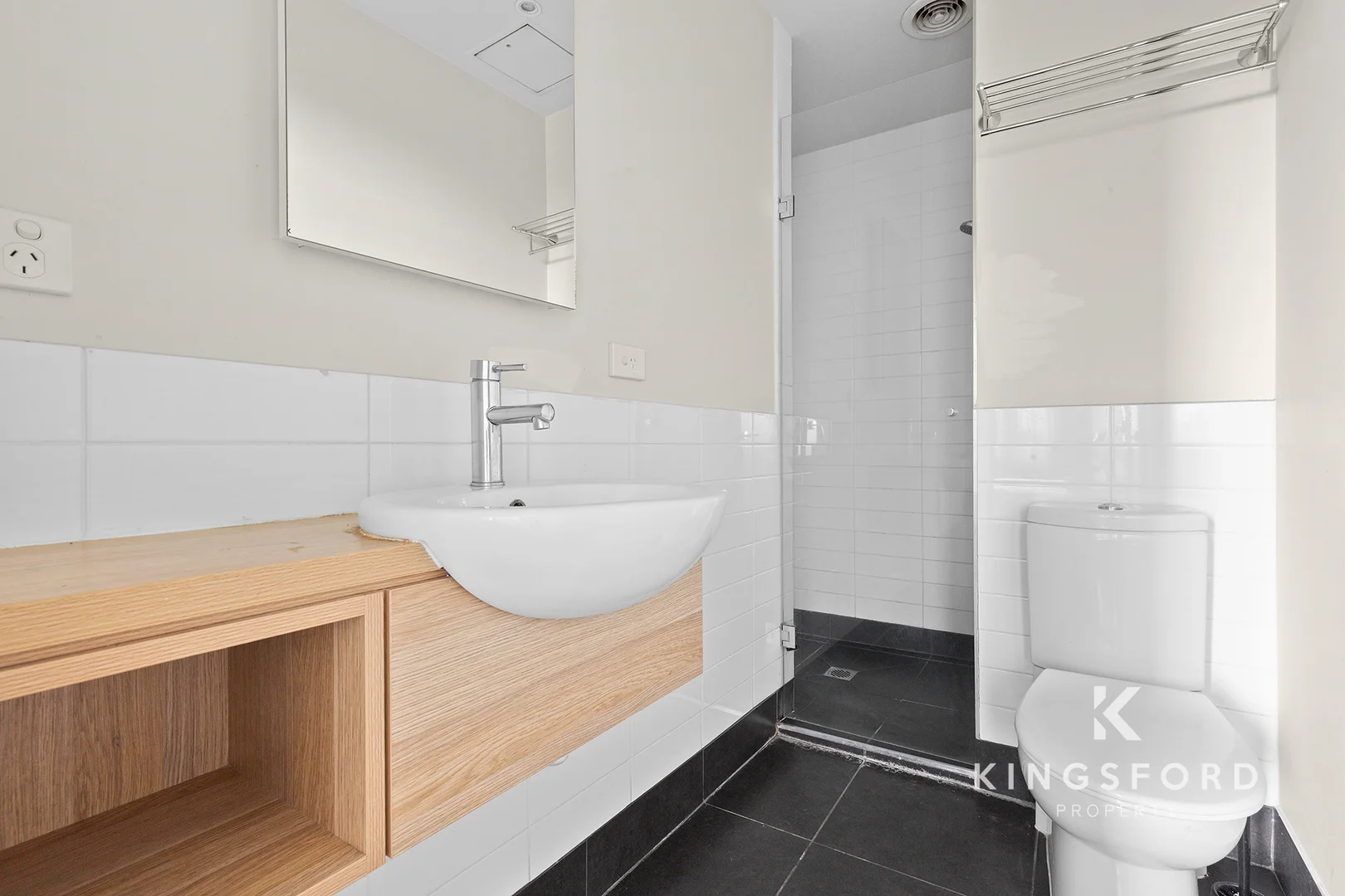 Additional image 3 of 1222/43 Therry Street, Melbourne VIC 3000