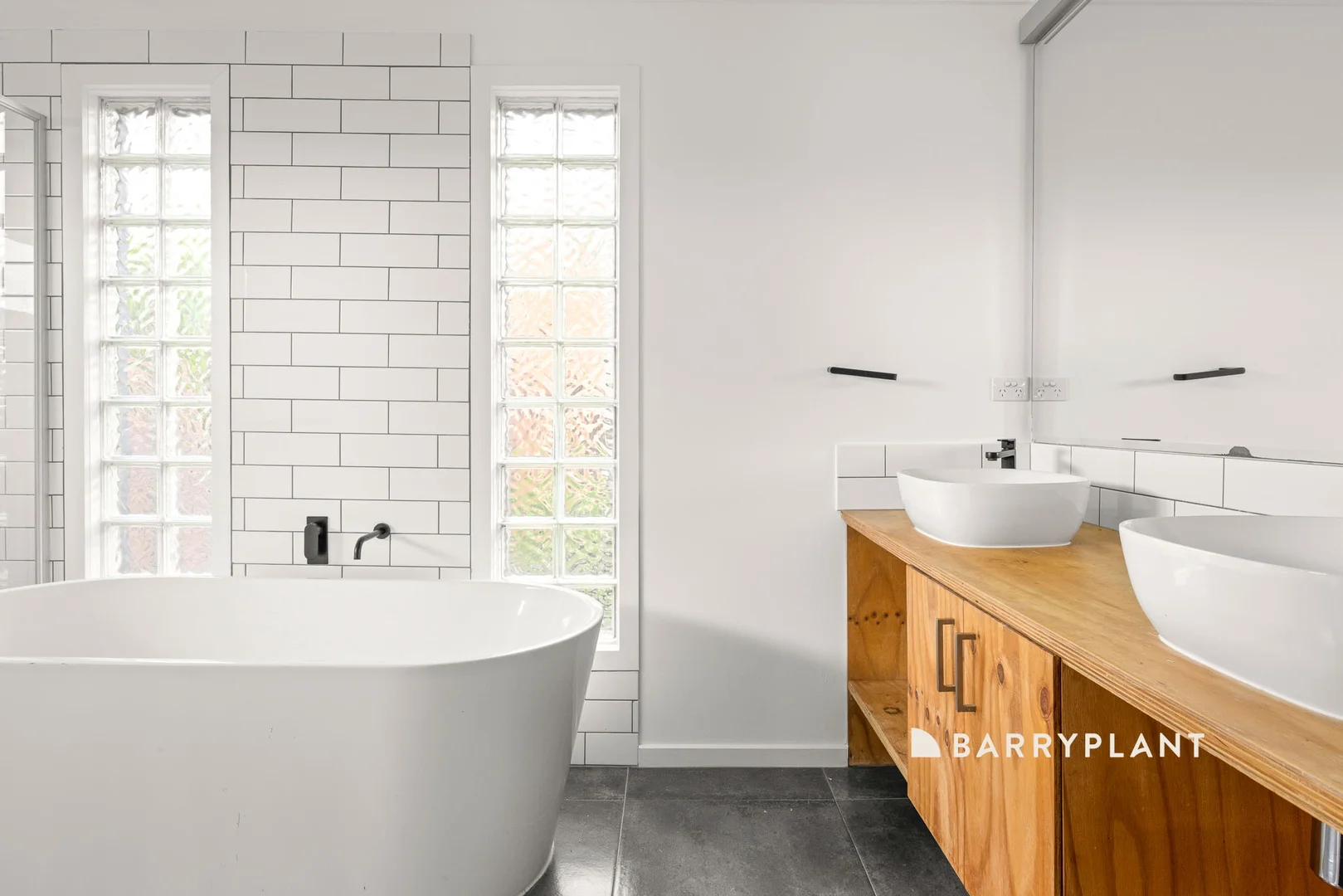 Additional image 12 of 186 Frankston-Flinders Road, Frankston South VIC 3199