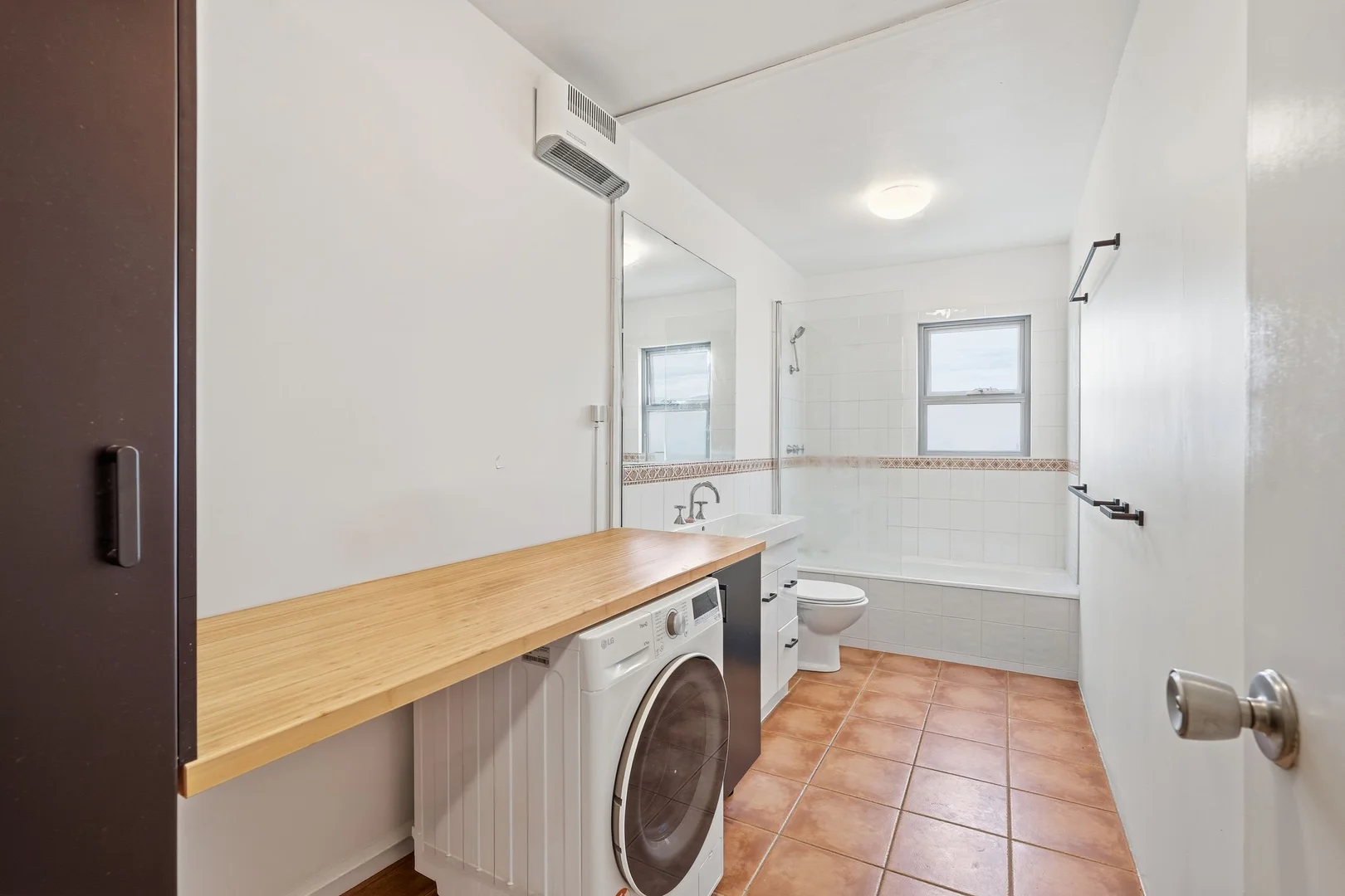 Additional image 13 of 18/1 Battery Square, Battery Point TAS 7004