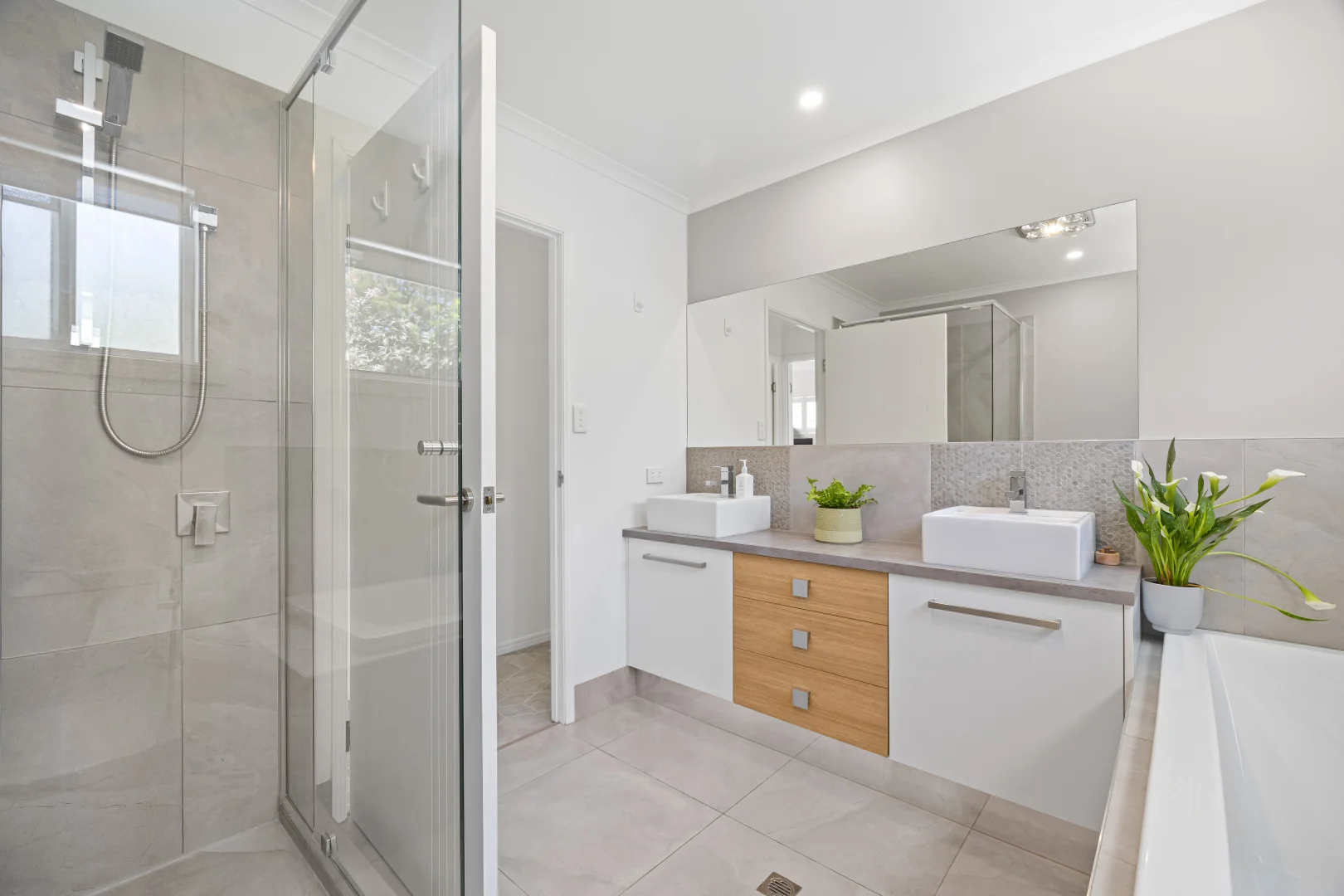 Additional image 15 of 1/6 Mitchelli Court, Little Mountain QLD 4551