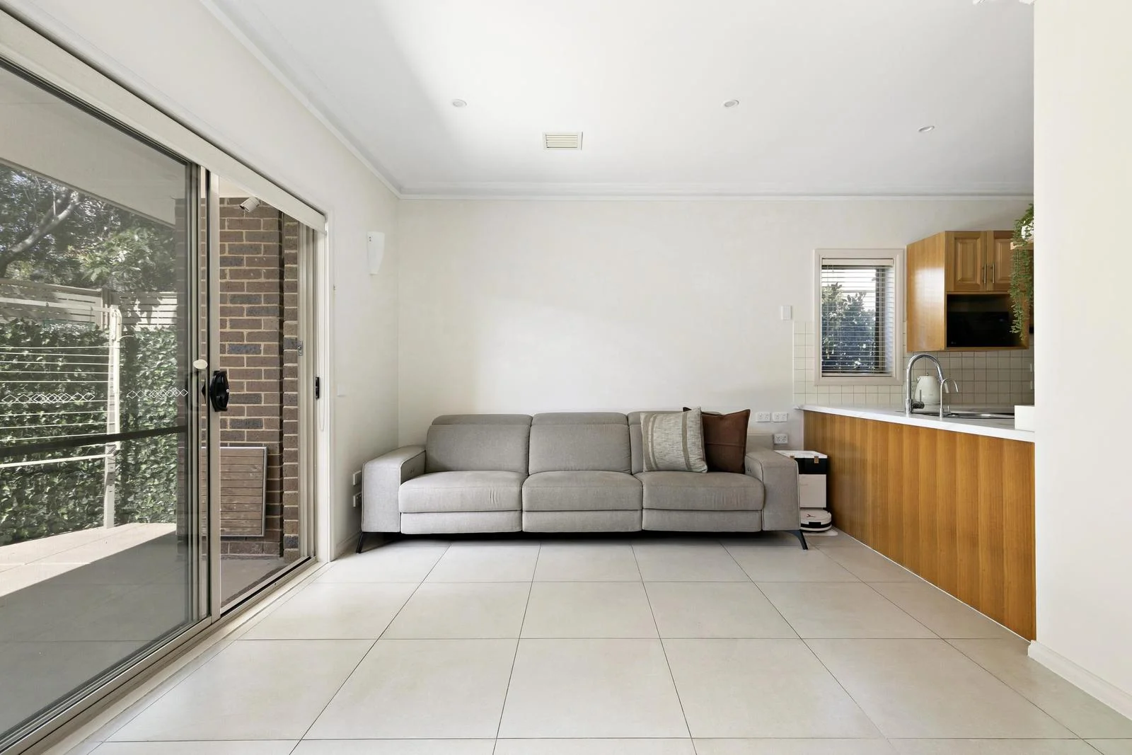 Additional image 7 of 2/6 Keam Street, Essendon North VIC 3041