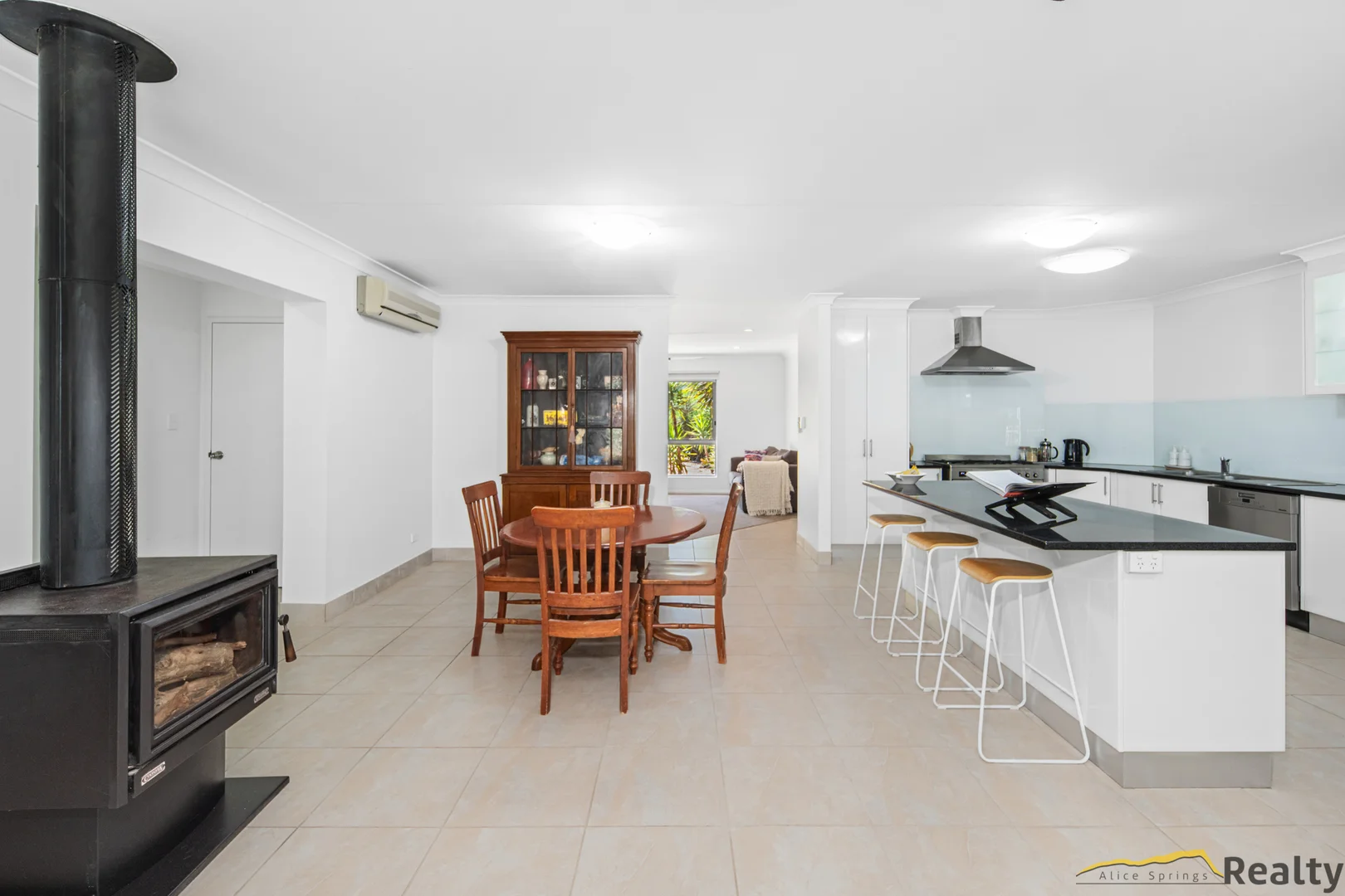 Additional image 11 of 7 The Links, Desert Springs NT 0870