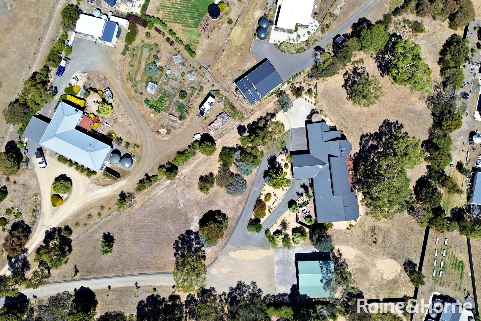 Additional image 33 of 8 Perry Court, Lewisham TAS 7173