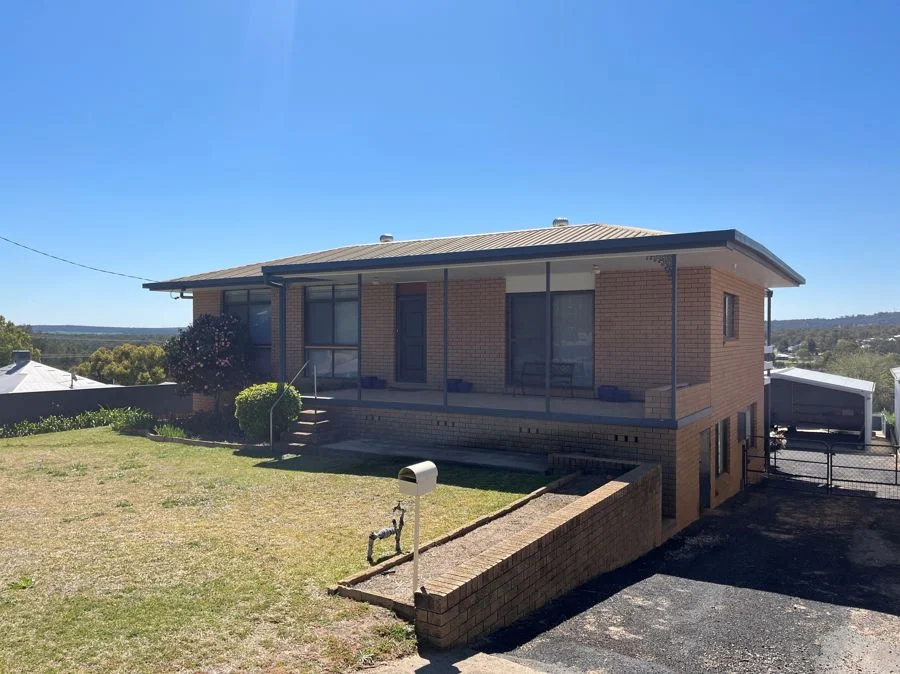 28 Queen Street, Warialda NSW 2402