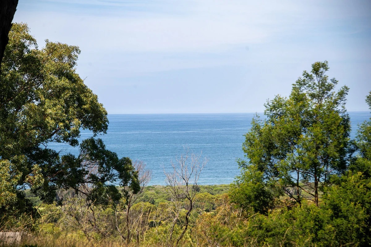 Additional image 31 of 11 Ocean View Parade, Lakes Entrance VIC 3909