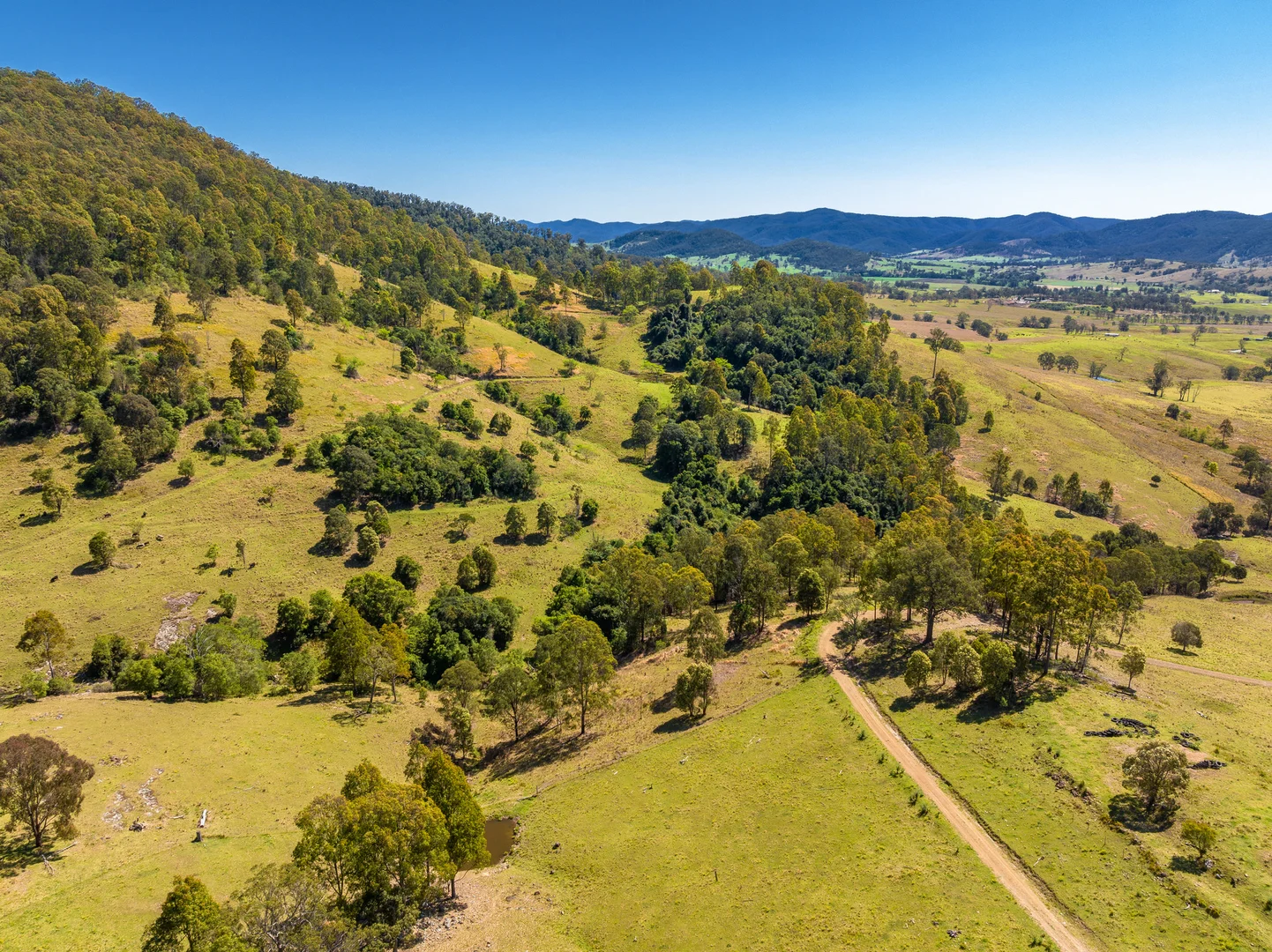 Additional image 24 of 233 Thunderbolts Way, Gloucester NSW 2422