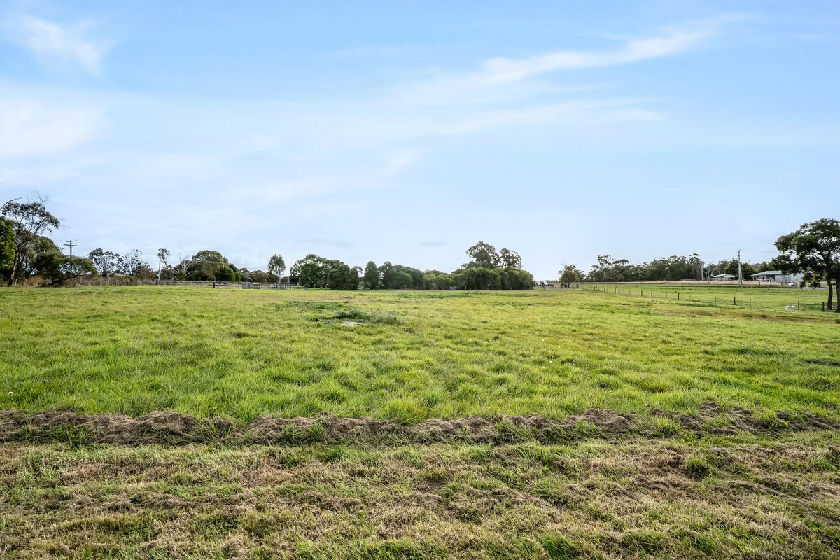 Additional image 8 of 2 & 3/27 Ada Street, Bridport TAS 7262