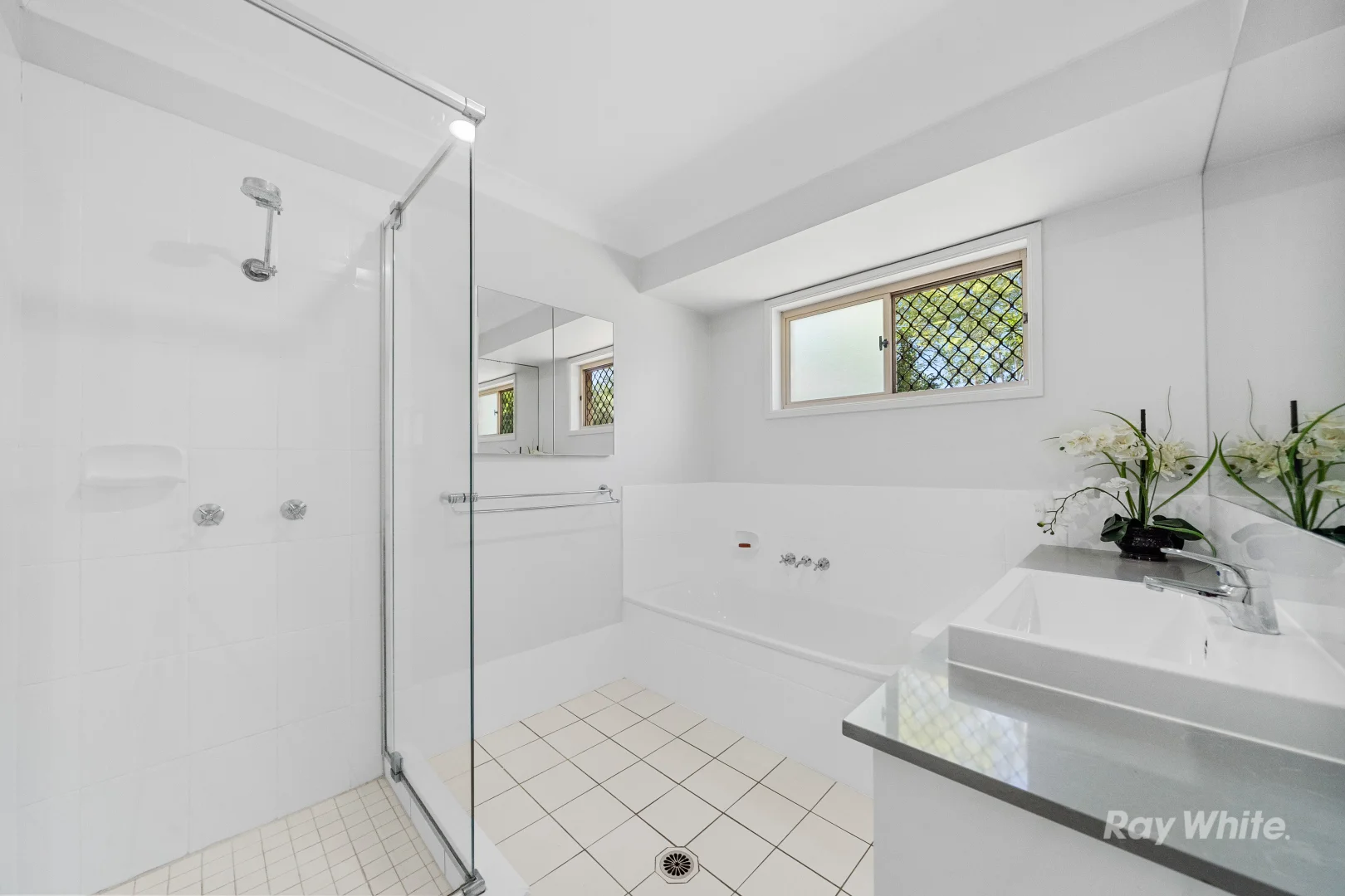 Additional image 8 of 51-53 Kings Way, Chambers Flat QLD 4133