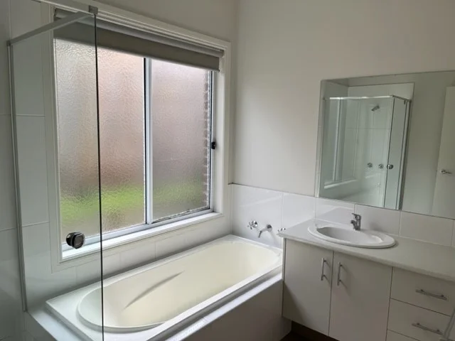 Additional image 2 of 17 Rose Garden Avenue, Officer VIC 3809