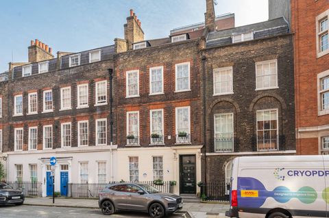 Great Ormond Street, Holborn, London WC1N