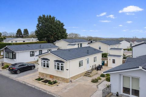 Deer Ridge Drive, Stepps, North Lanarkshire G33