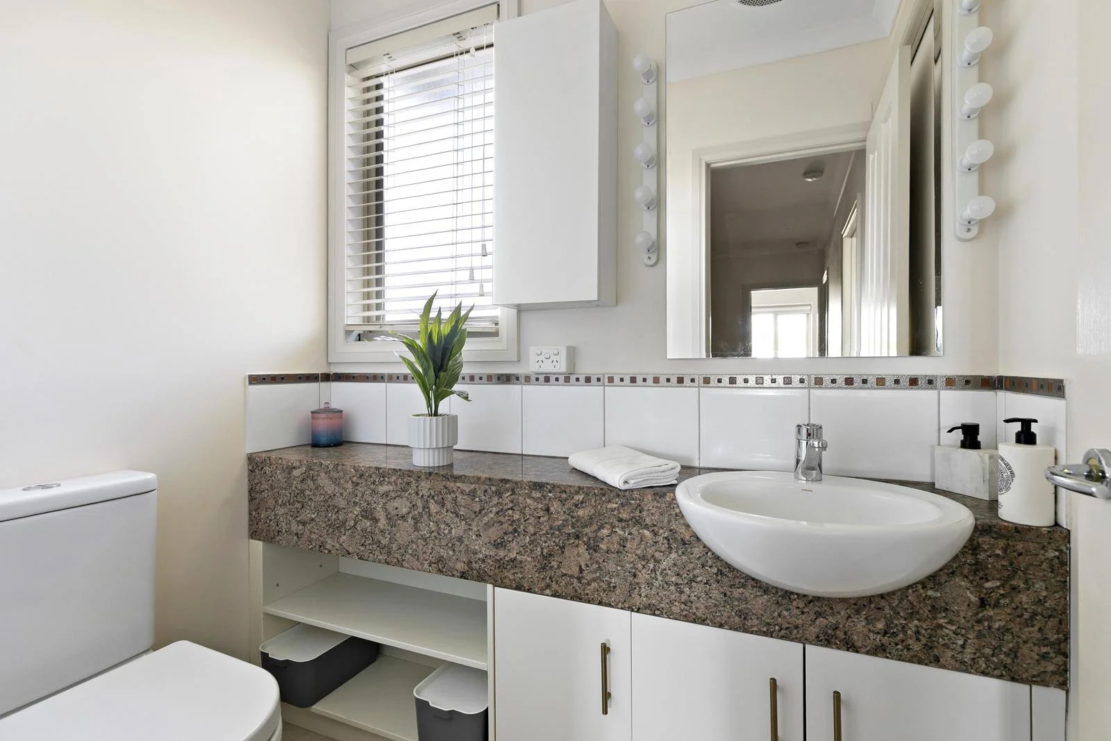 Additional image 11 of 2/6 Keam Street, Essendon North VIC 3041