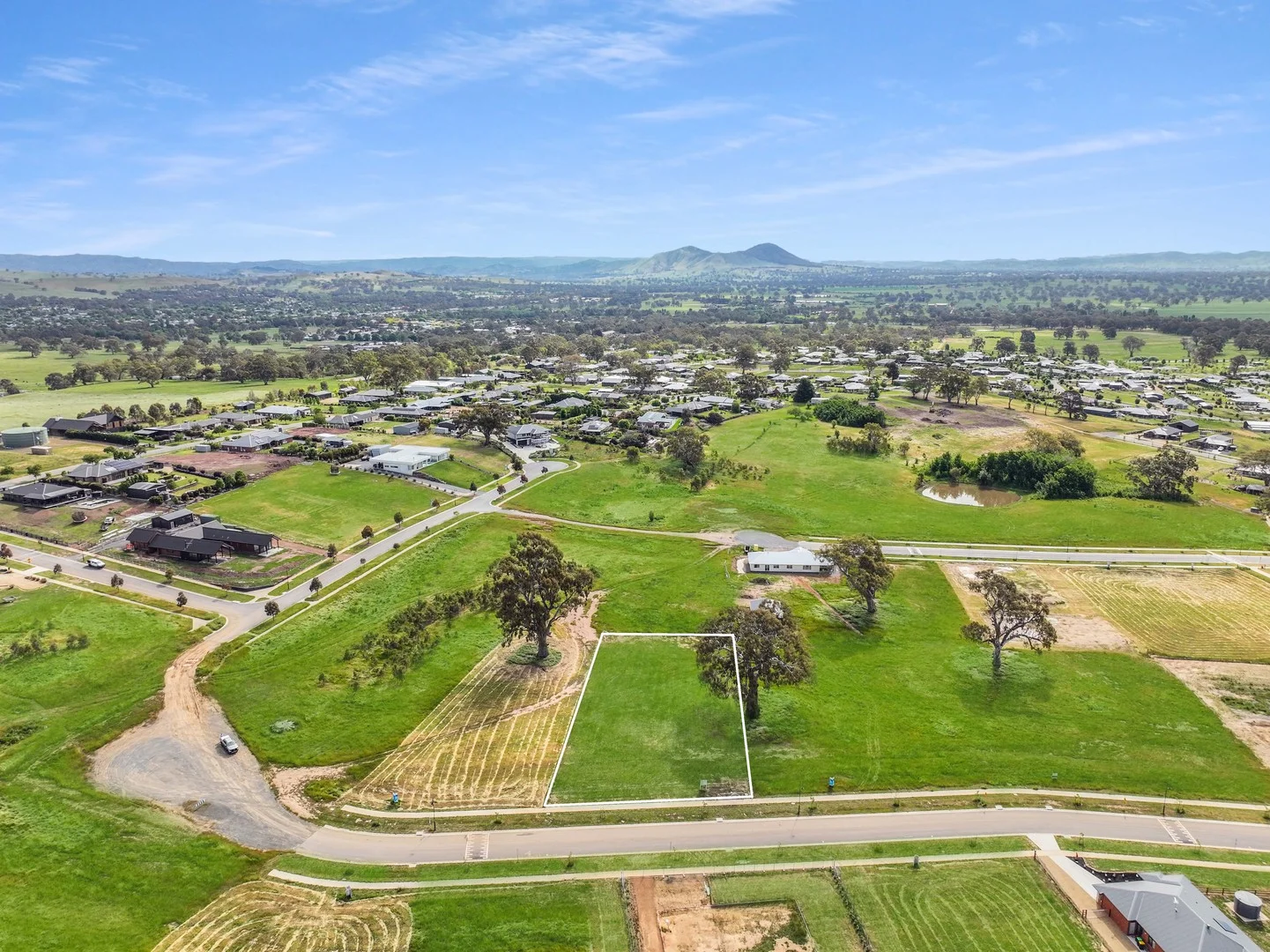 32 Greenslopes Avenue, Mansfield VIC 3722