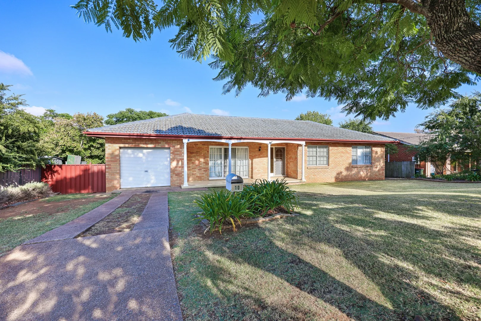 10 Barrington Street, Muswellbrook NSW 2333
