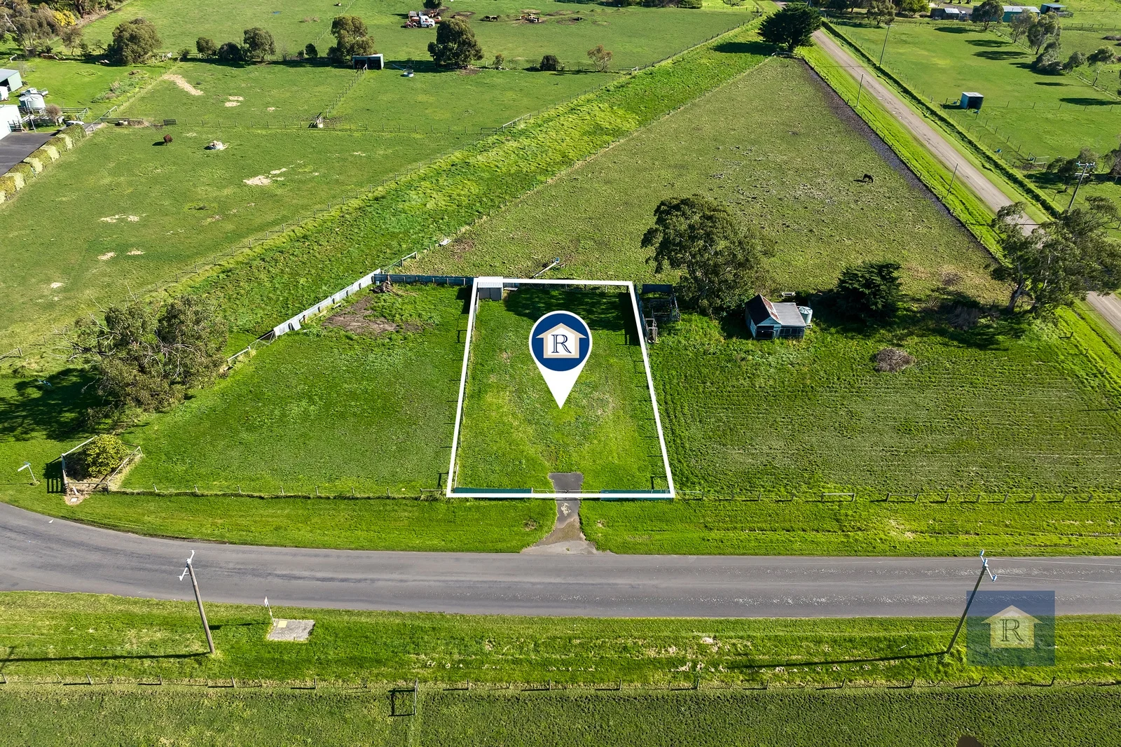 237 Hart Street, Elliminyt VIC 3250