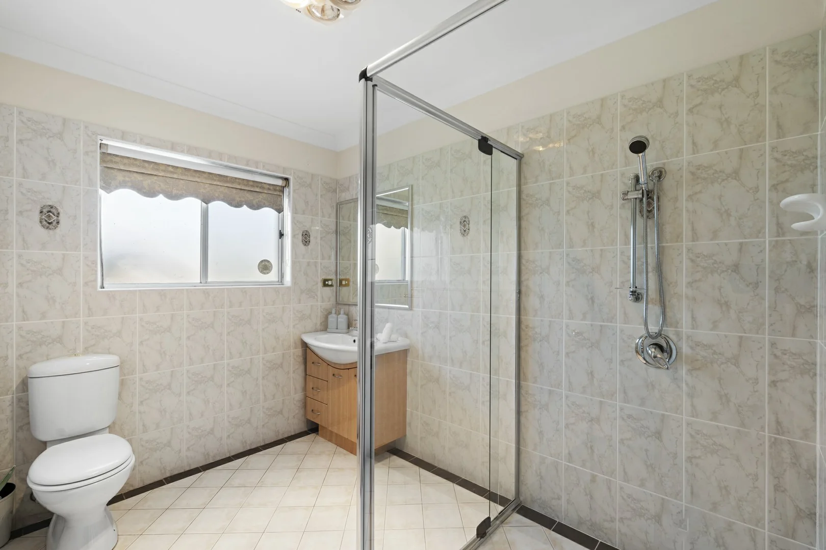 Additional image 11 of 5 Reculver Street, Robertson QLD 4109