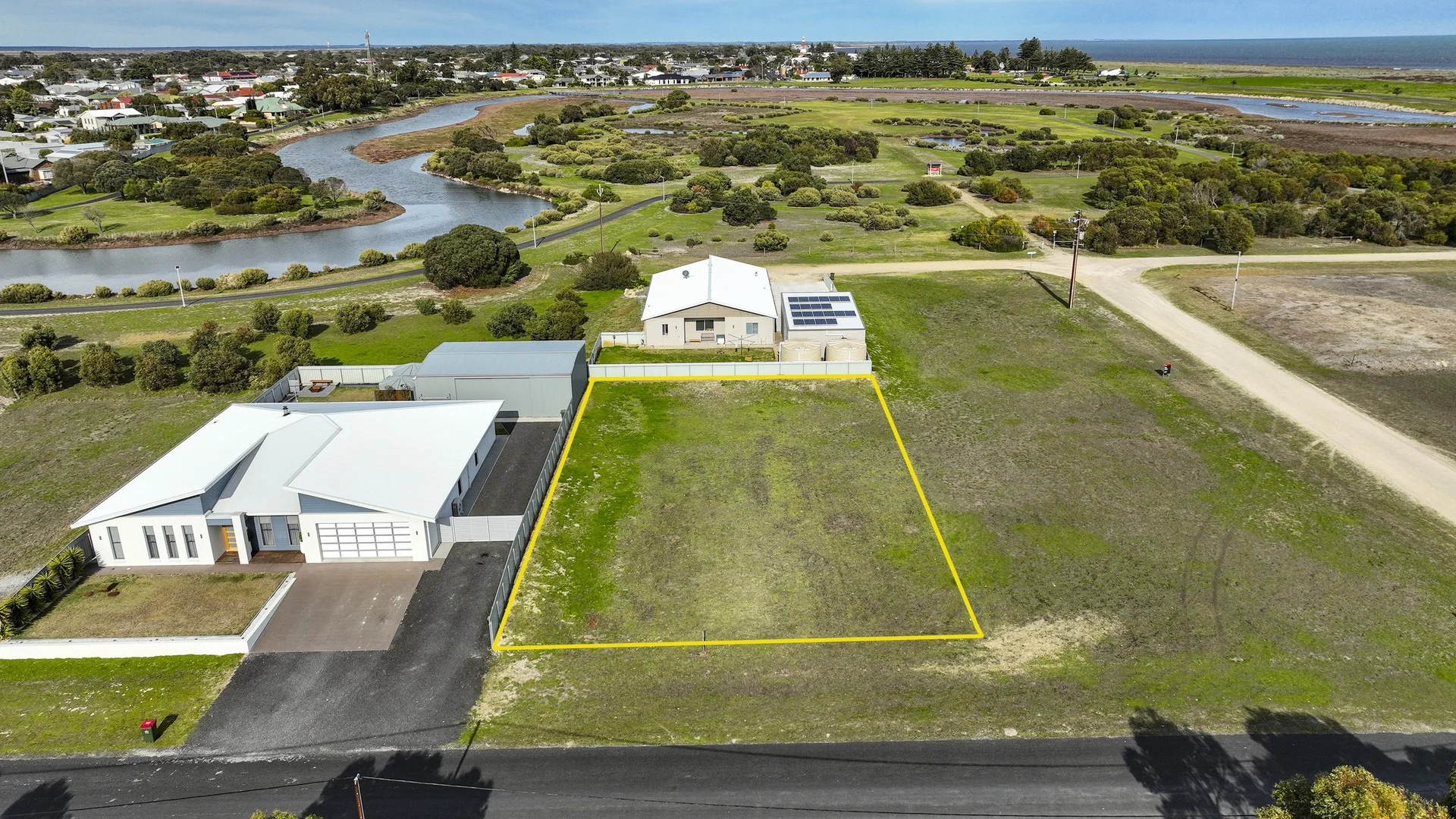 33 Clarke Street, Kingston Se SA 5275