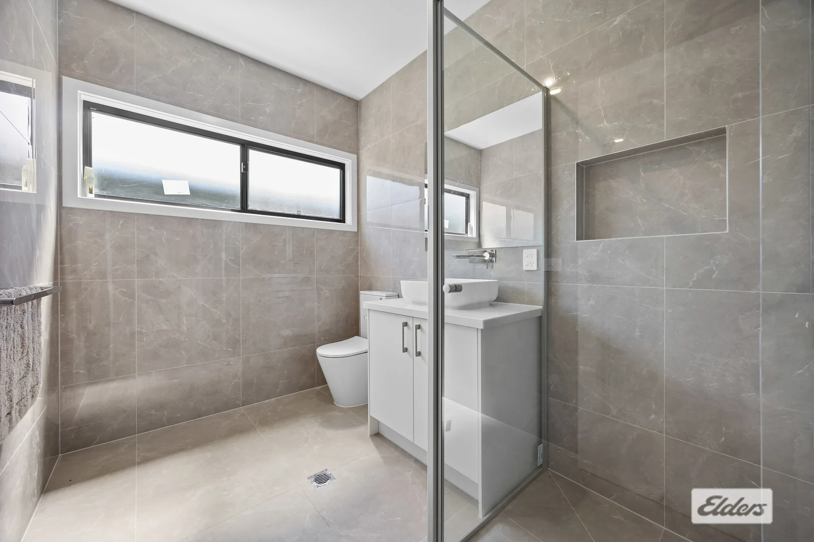 Additional image 10 of 2/6 Wilson Street, Ararat VIC 3377