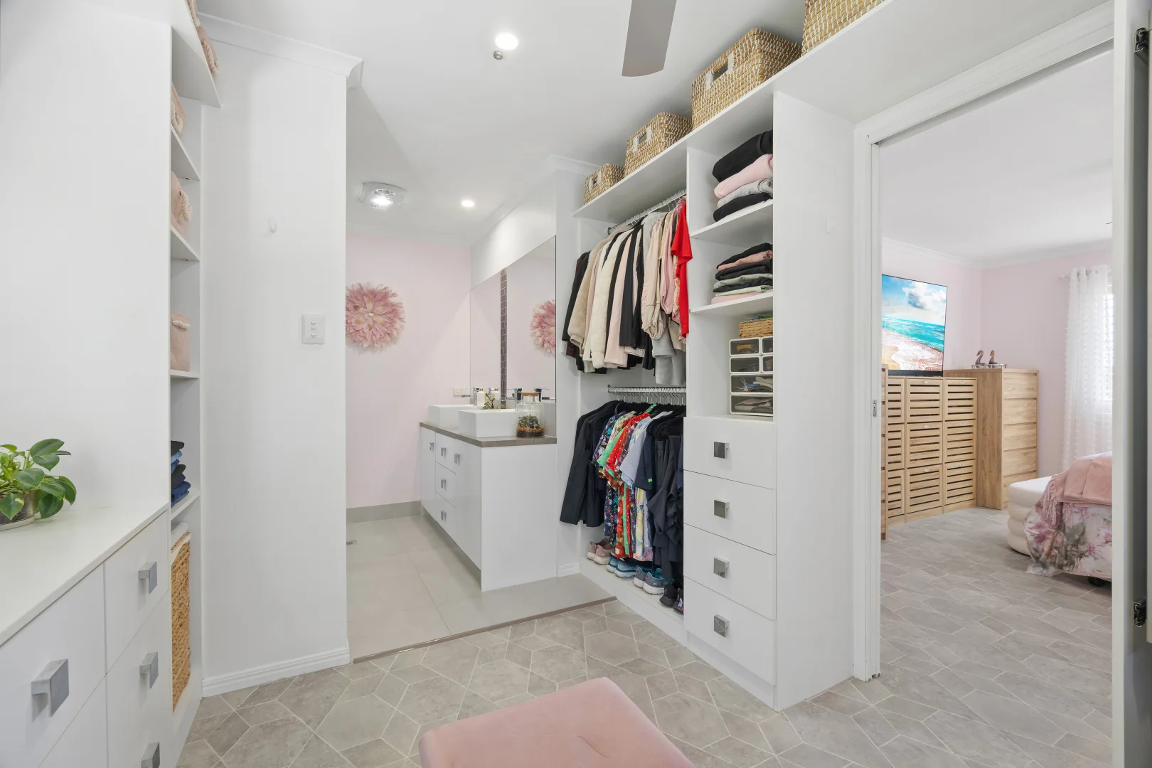 Additional image 23 of 1/6 Mitchelli Court, Little Mountain QLD 4551