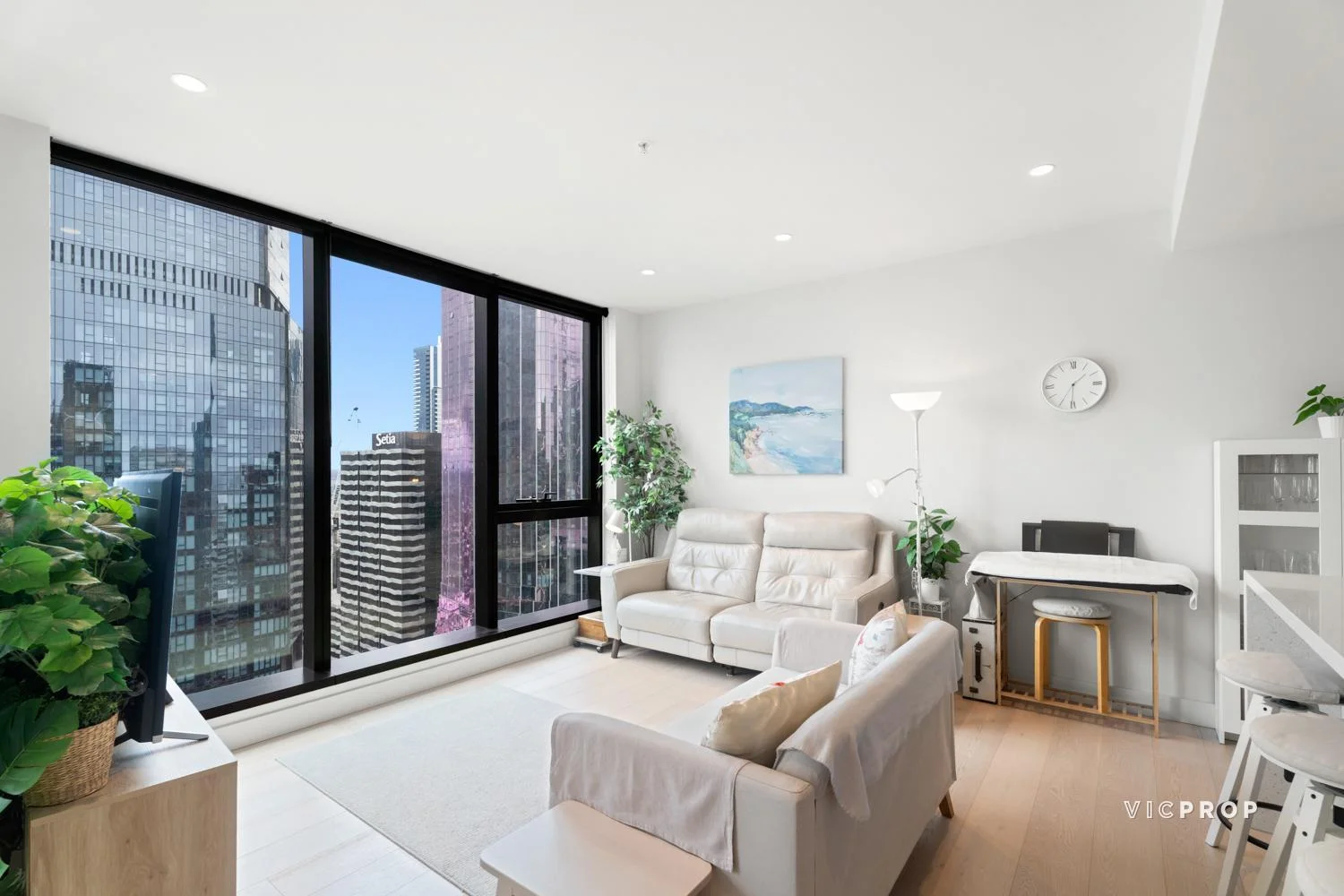 Additional image 2 of 4204/318 Queen Street, Melbourne VIC 3000