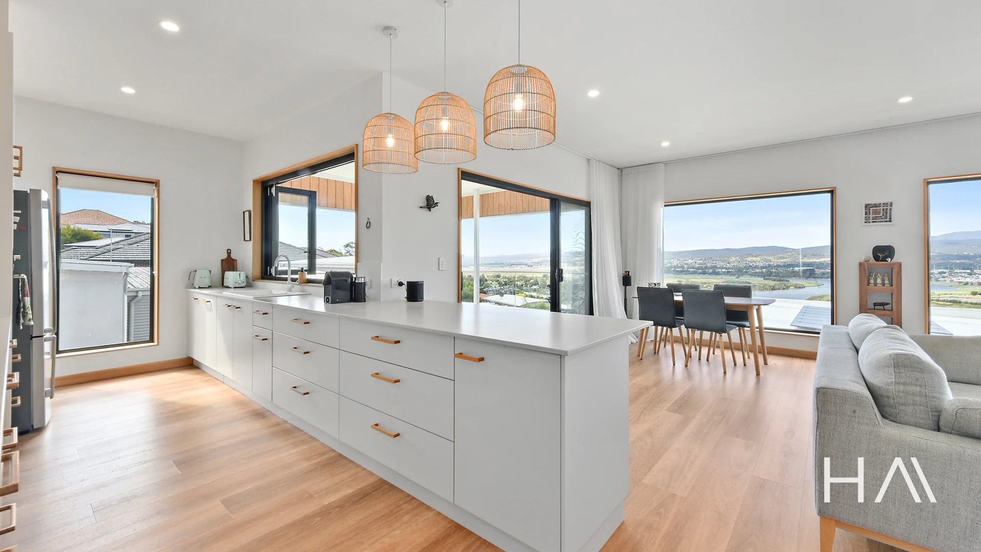 Additional image 2 of 1/55 Lachlan Parade, Trevallyn TAS 7250