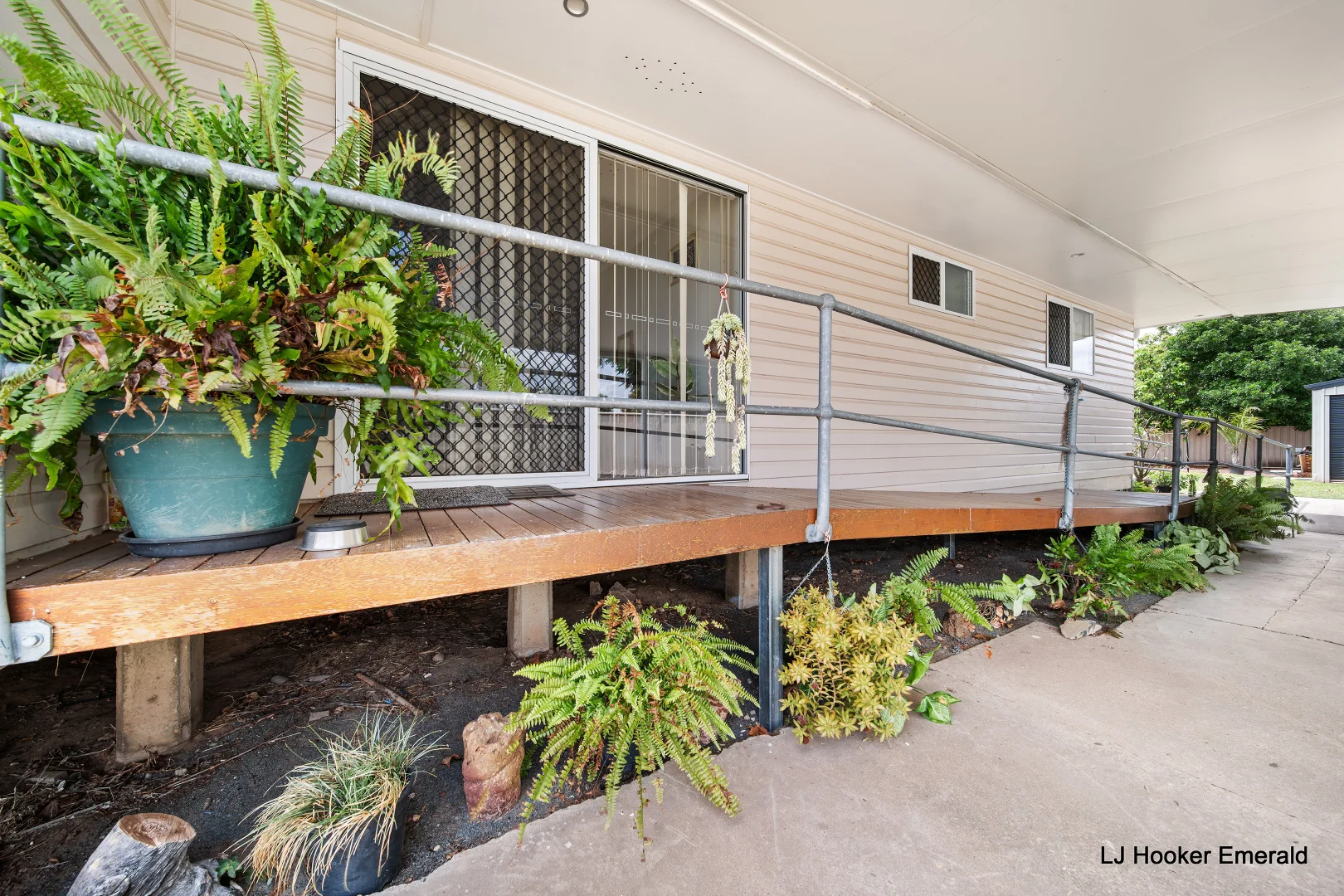 Additional image 6 of 50 Retro Street, Emerald QLD 4720