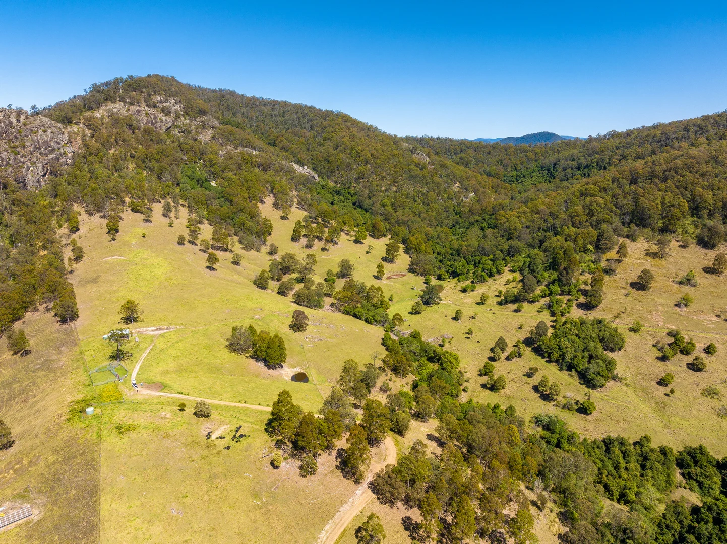 Additional image 27 of 233 Thunderbolts Way, Gloucester NSW 2422