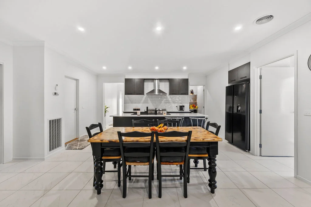 Additional image 3 of 10 Henlix Court, Mount Clear VIC 3350