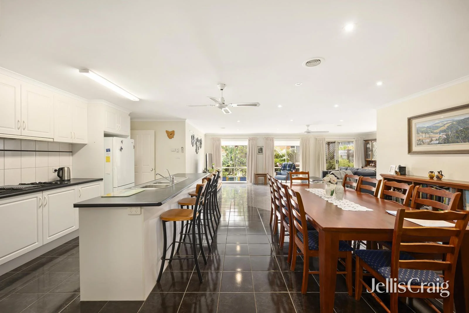 Additional image 9 of 2 Wonuka Court, Croydon Hills VIC 3136