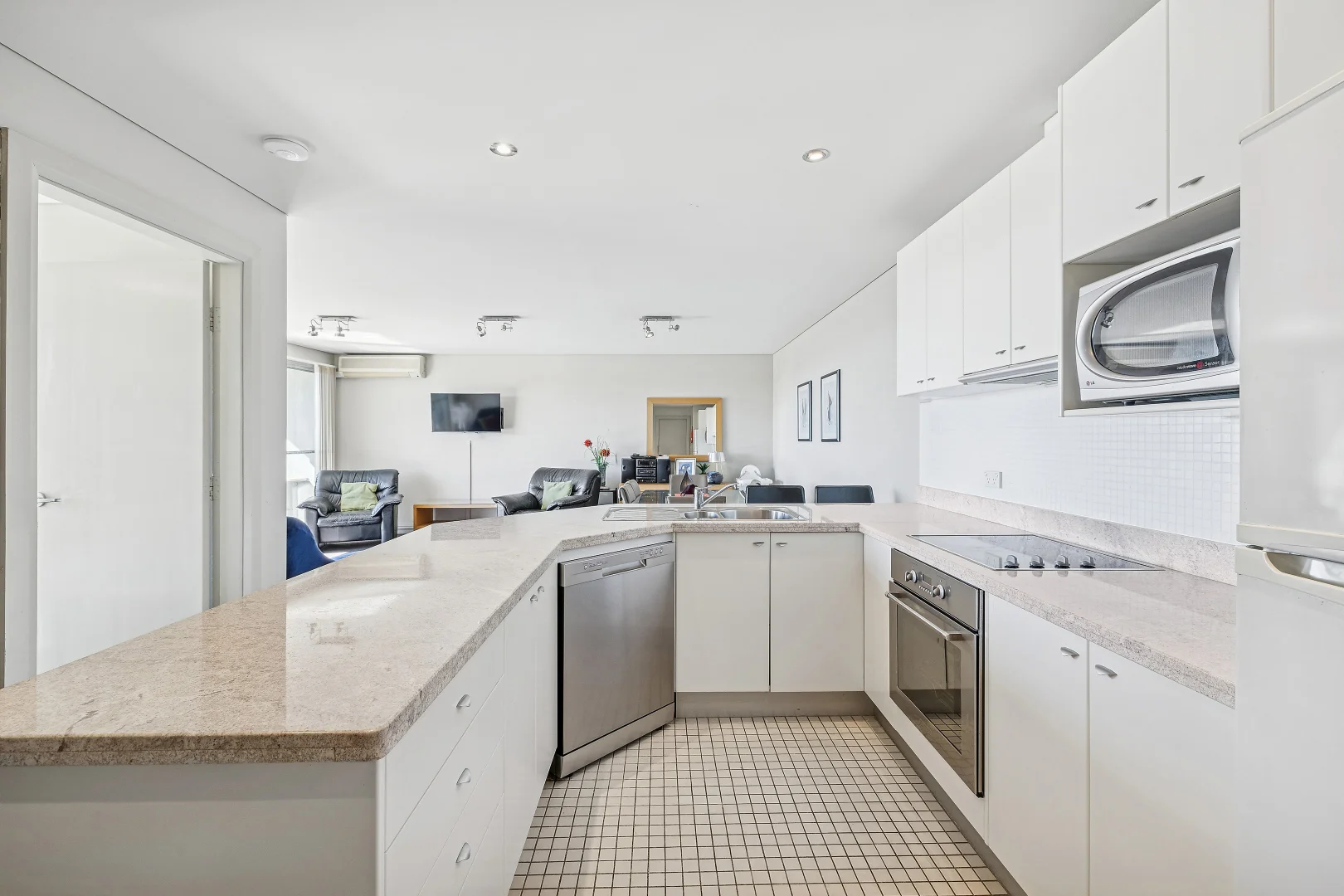 Additional image 3 of 11/42 Stockton Street, Nelson Bay NSW 2315