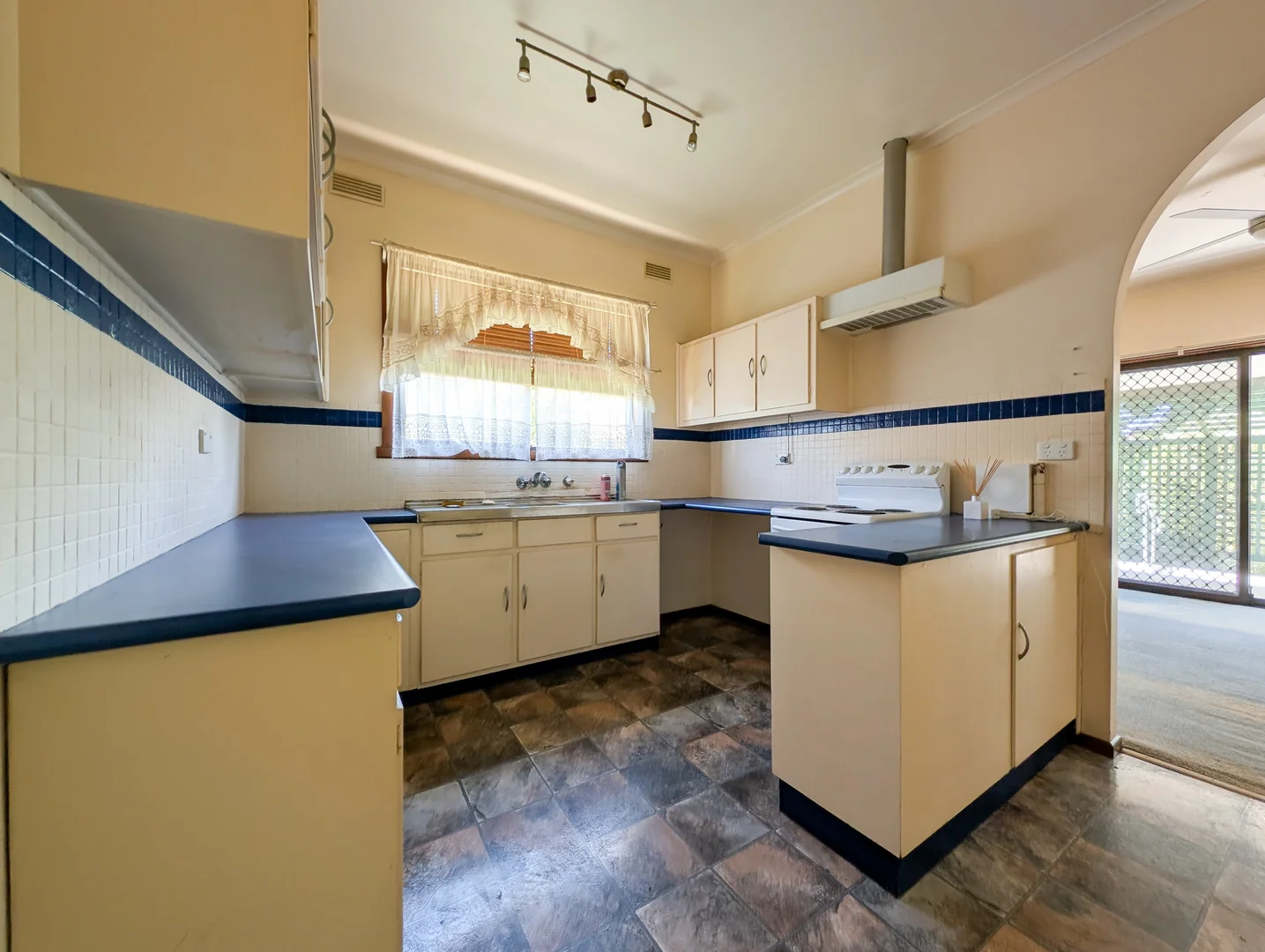 Additional image 5 of 22 Lyall Avenue, Kerang VIC 3579