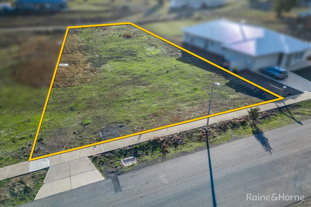 Additional image 11 of 8 McCluskey Street, Riddells Creek VIC 3431