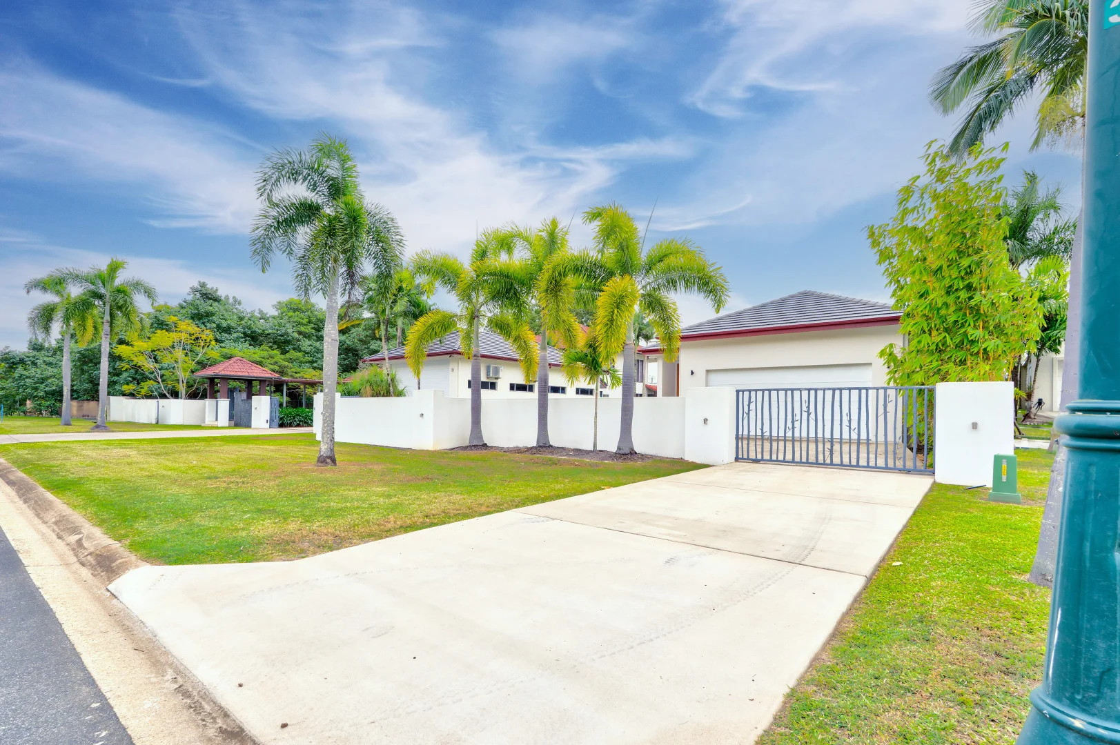 Additional image 3 of 11 Keith Williams Dr, Cardwell QLD 4849