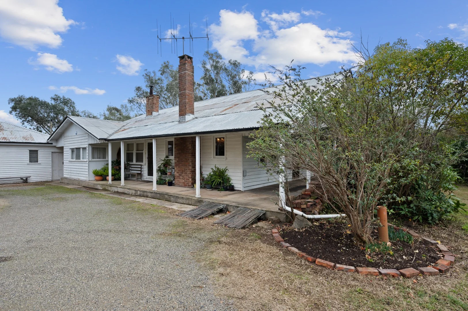 Additional image 2 of 15-17 Ultimo Street, Mansfield VIC 3722
