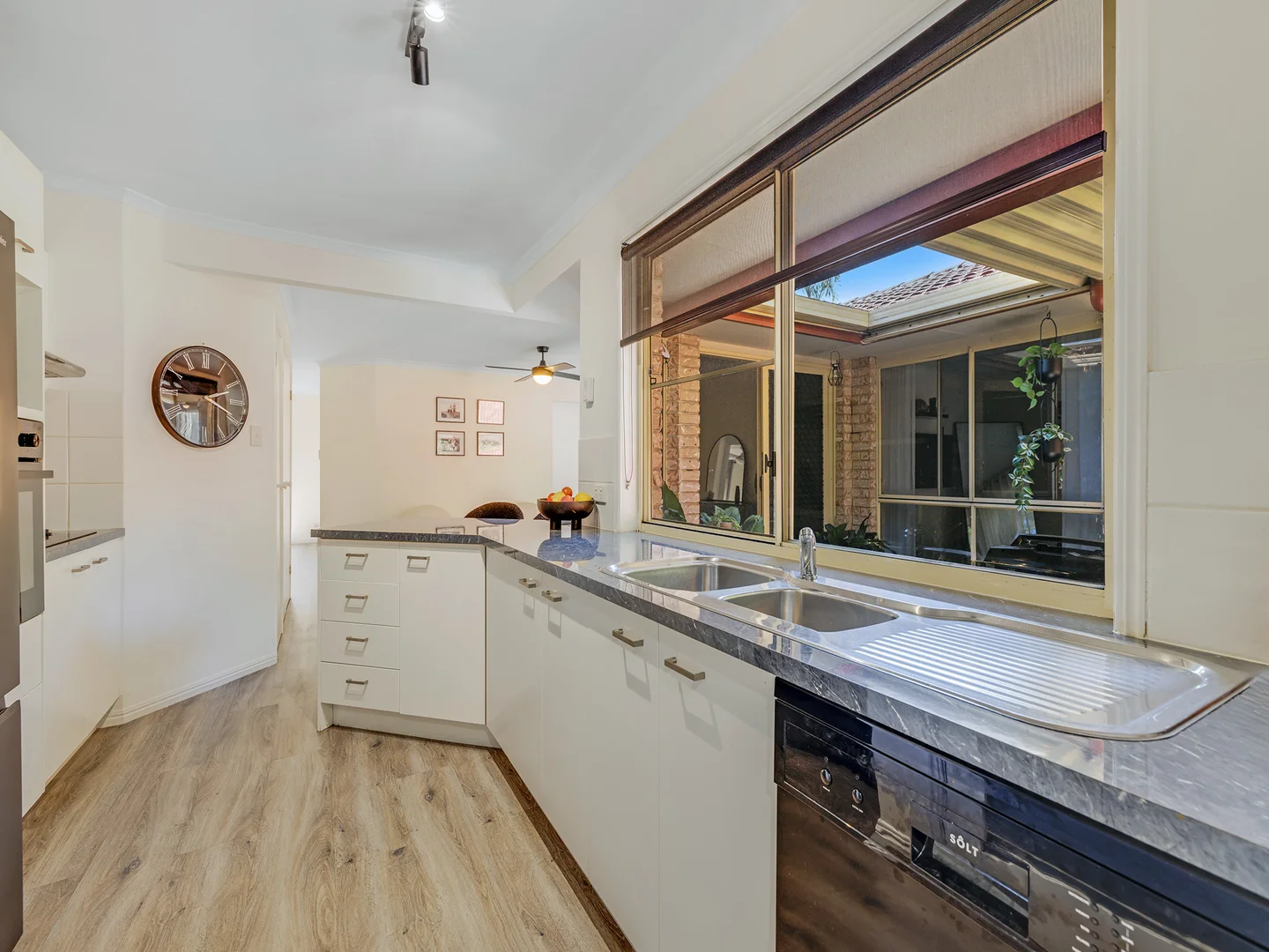 Additional image 3 of 15 Pimelea Court, Mountain Creek QLD 4557