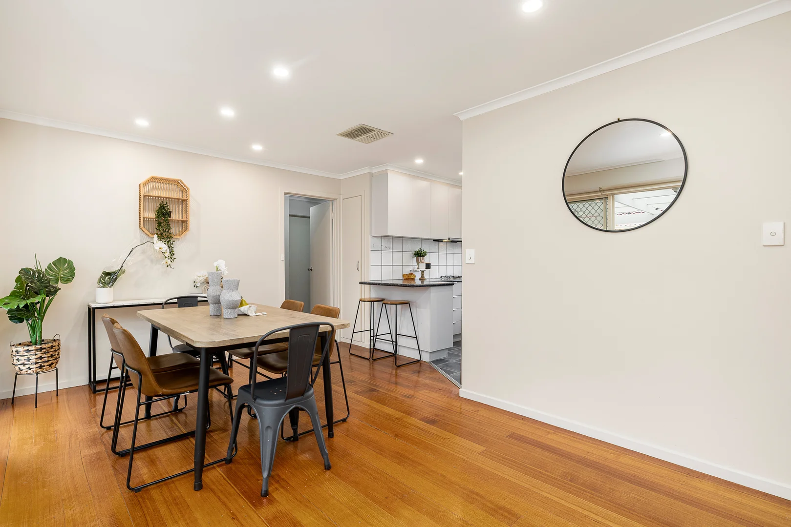 Additional image 3 of 28 Bemboka Avenue, Clayton South VIC 3169