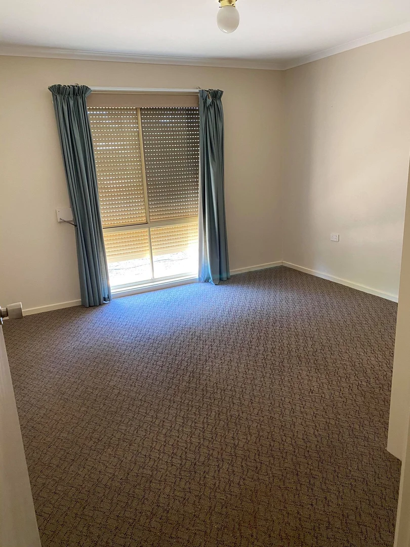 Additional image 10 of 98 Stuart Road, Roxby Downs SA 5725