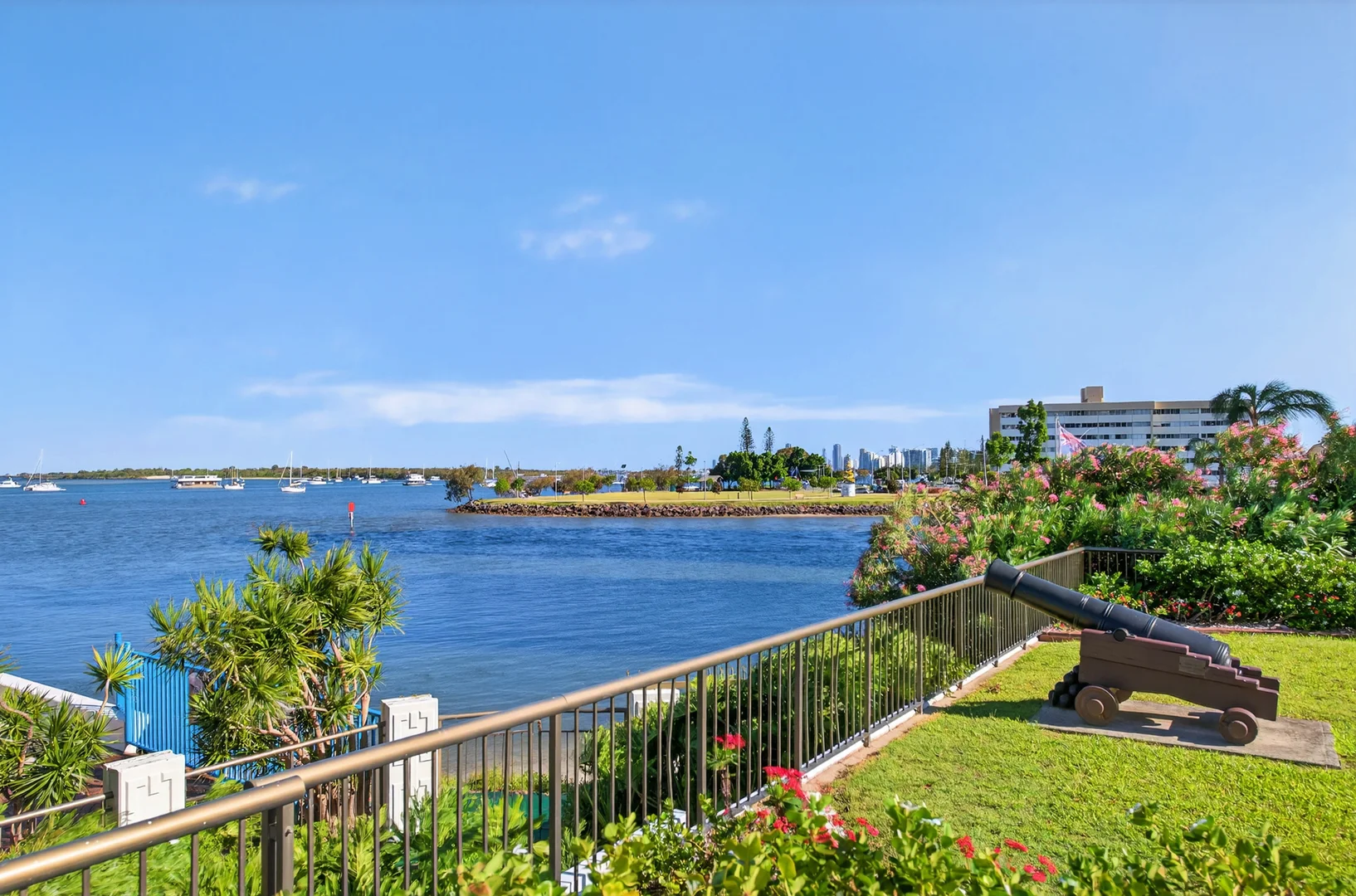 Additional image 31 of 83/17 Bayview Street, Runaway Bay QLD 4216