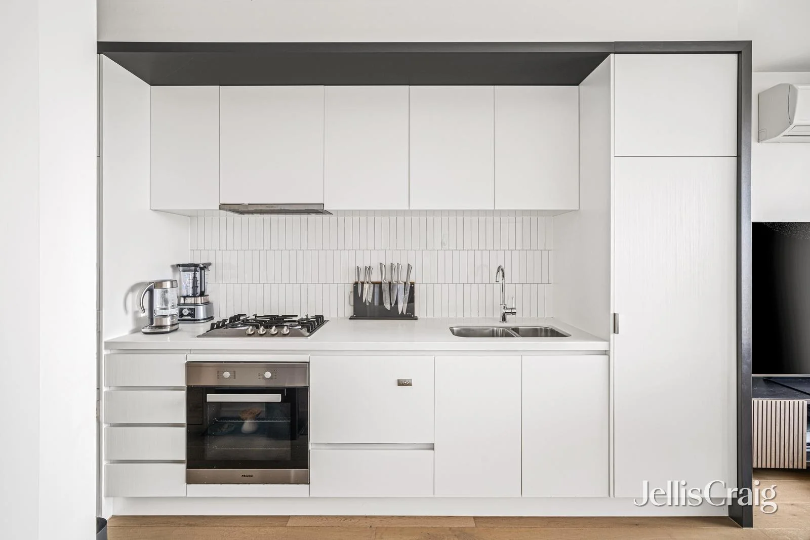 Additional image 6 of 205/7 Balcombe Road, Mentone VIC 3194