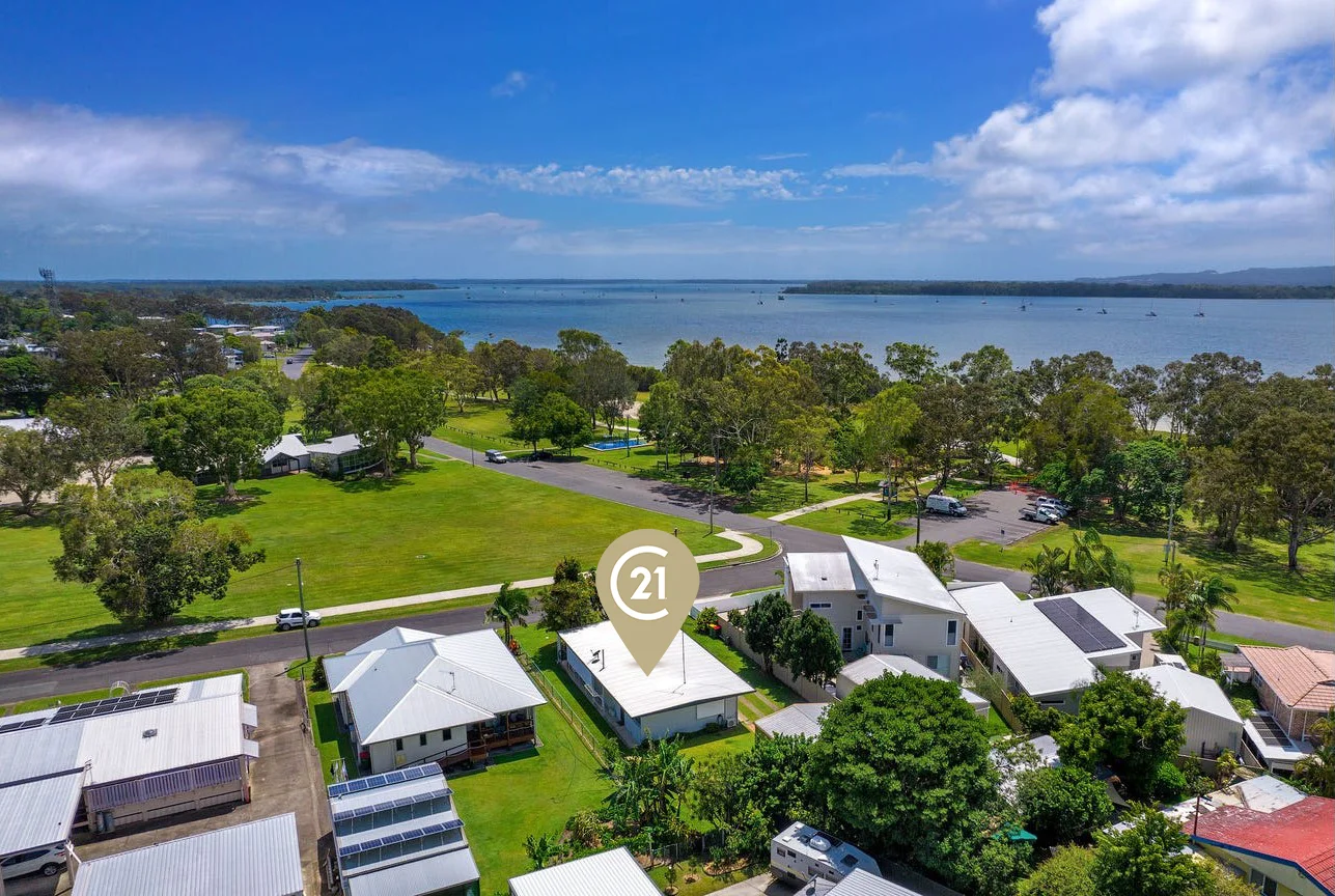 6 Gar Street, Tin Can Bay QLD 4580