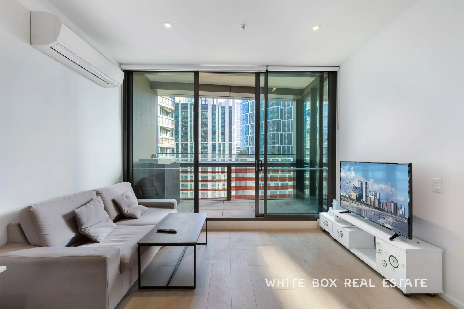 1010S/889 Collins Street, Docklands VIC 3008