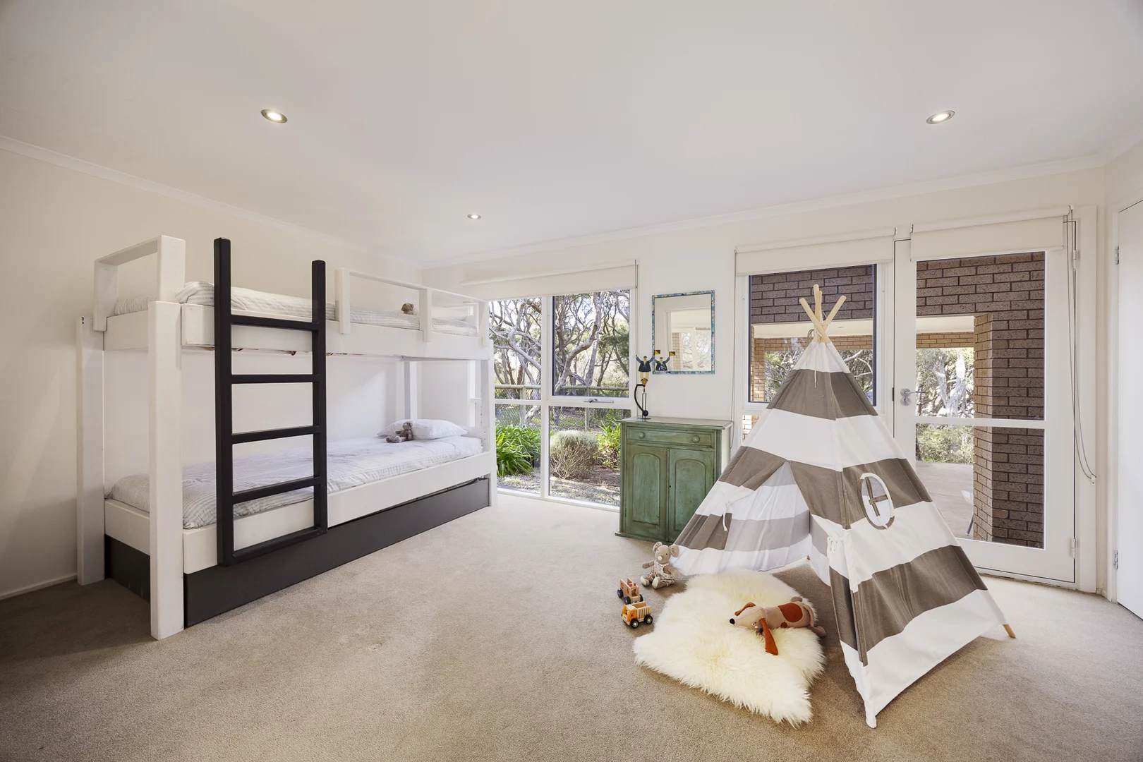 Additional image 12 of 21-23 Links Road, Sorrento VIC 3943