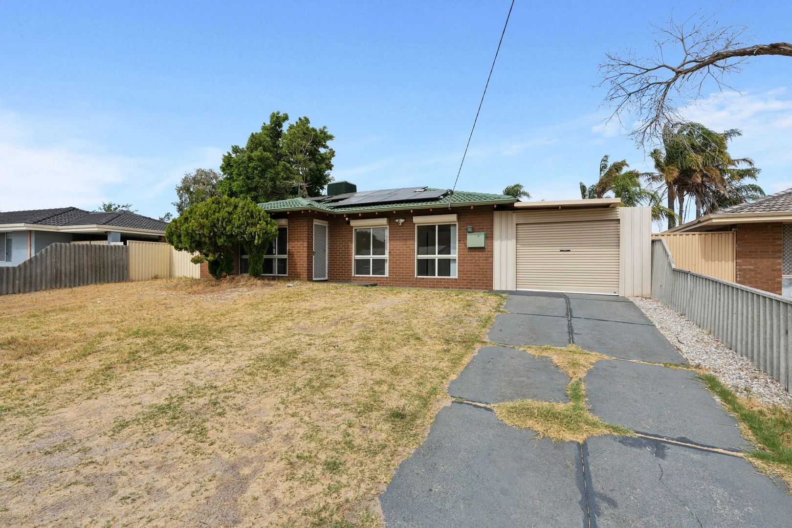Additional image 3 of 28 Wooramel Crescent, Gosnells WA 6110