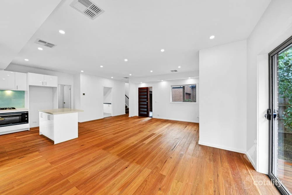 Additional image 2 of 2/8 Berry Avenue, Mitcham VIC 3132