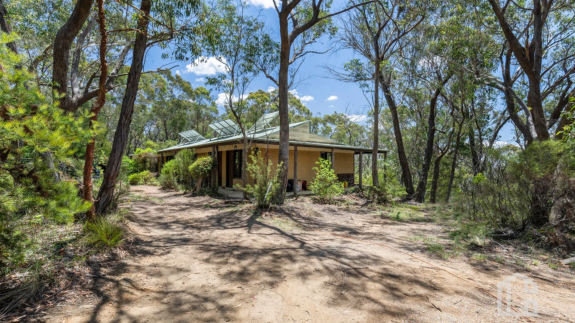 62-64 Railway Parade, Wentworth Falls NSW 2782