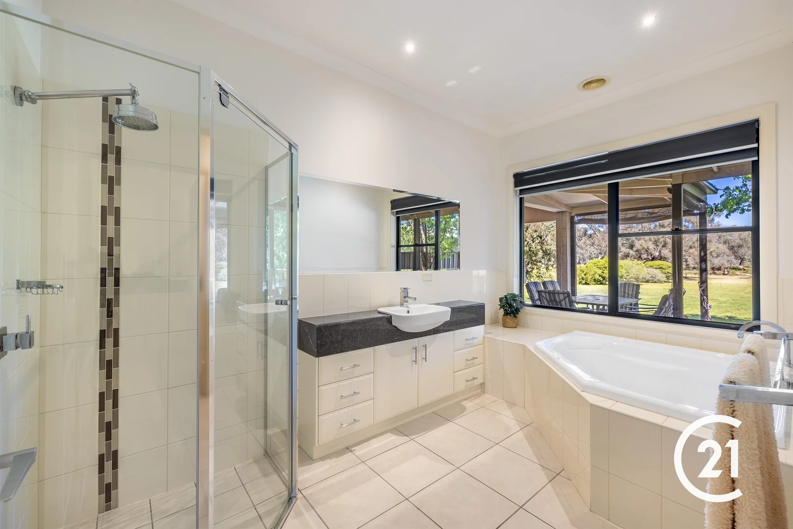 Additional image 12 of 47 Chelsworth Drive, Echuca VIC 3564