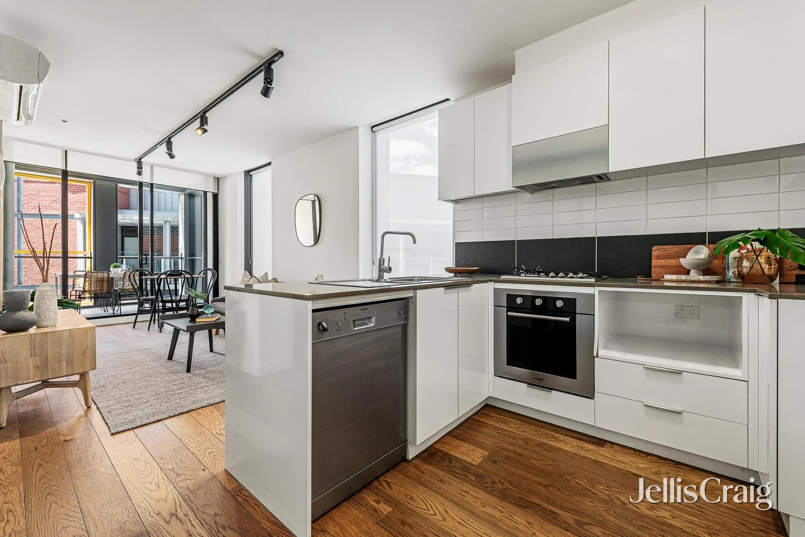 Additional image 3 of 103/10 Trenerry Crescent, Abbotsford VIC 3067