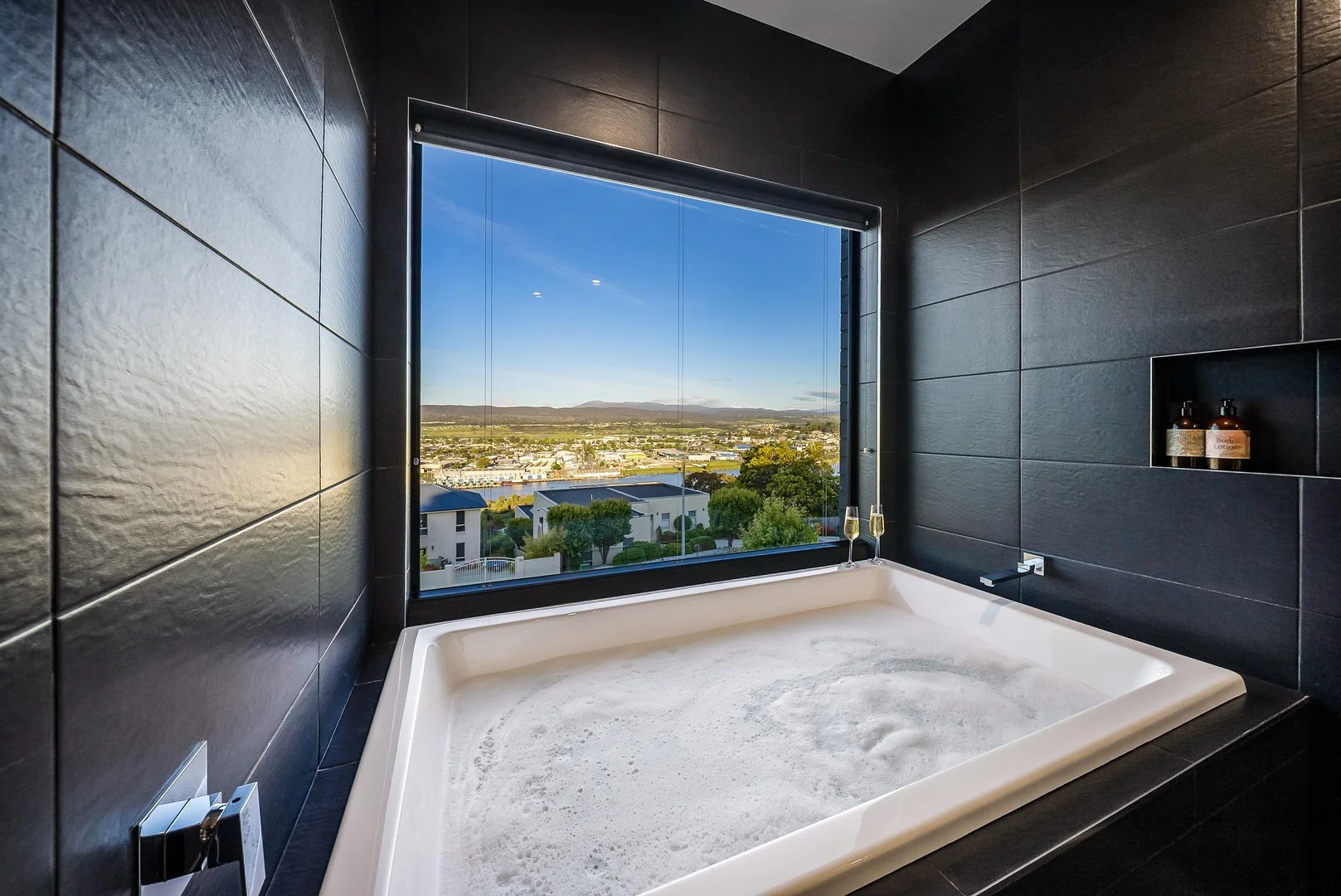 Additional image 3 of 39 Floreat Crescent, Trevallyn TAS 7250