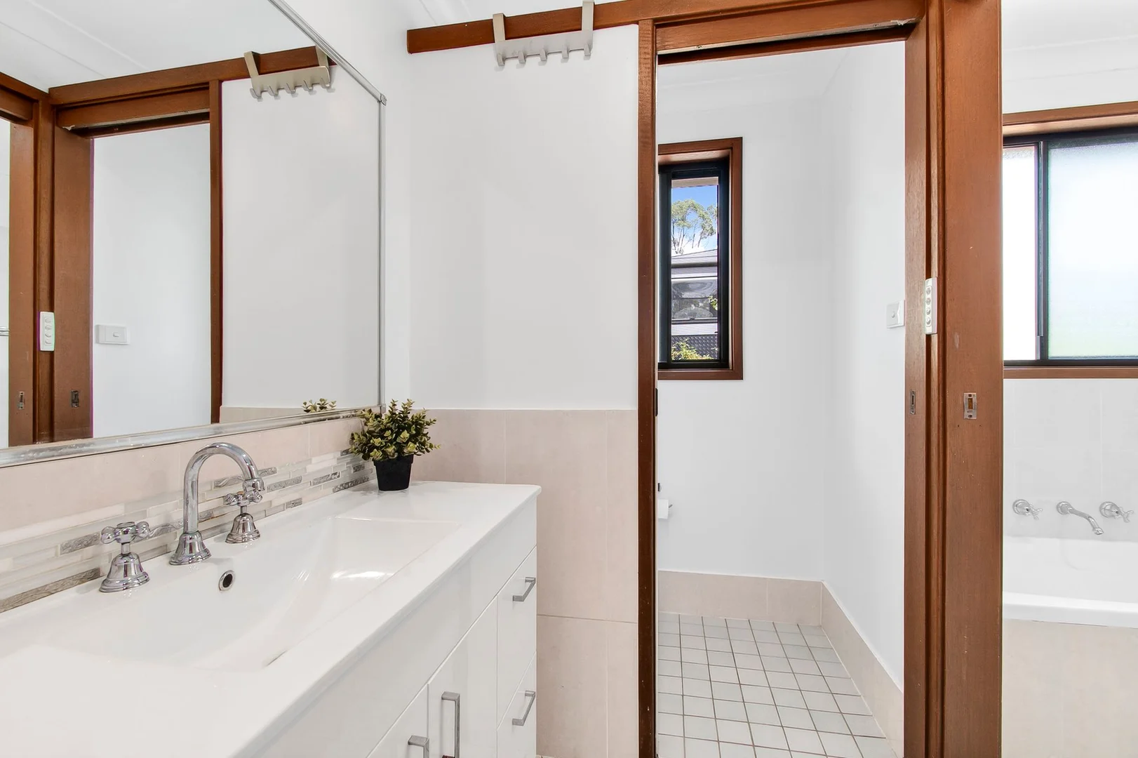 Additional image 9 of 49 Sutherland Road, Londonderry NSW 2753